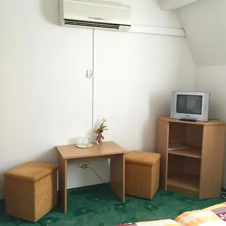 Akácliget Gyógy-és Strandfürdő Casa de hóspedes Karcag